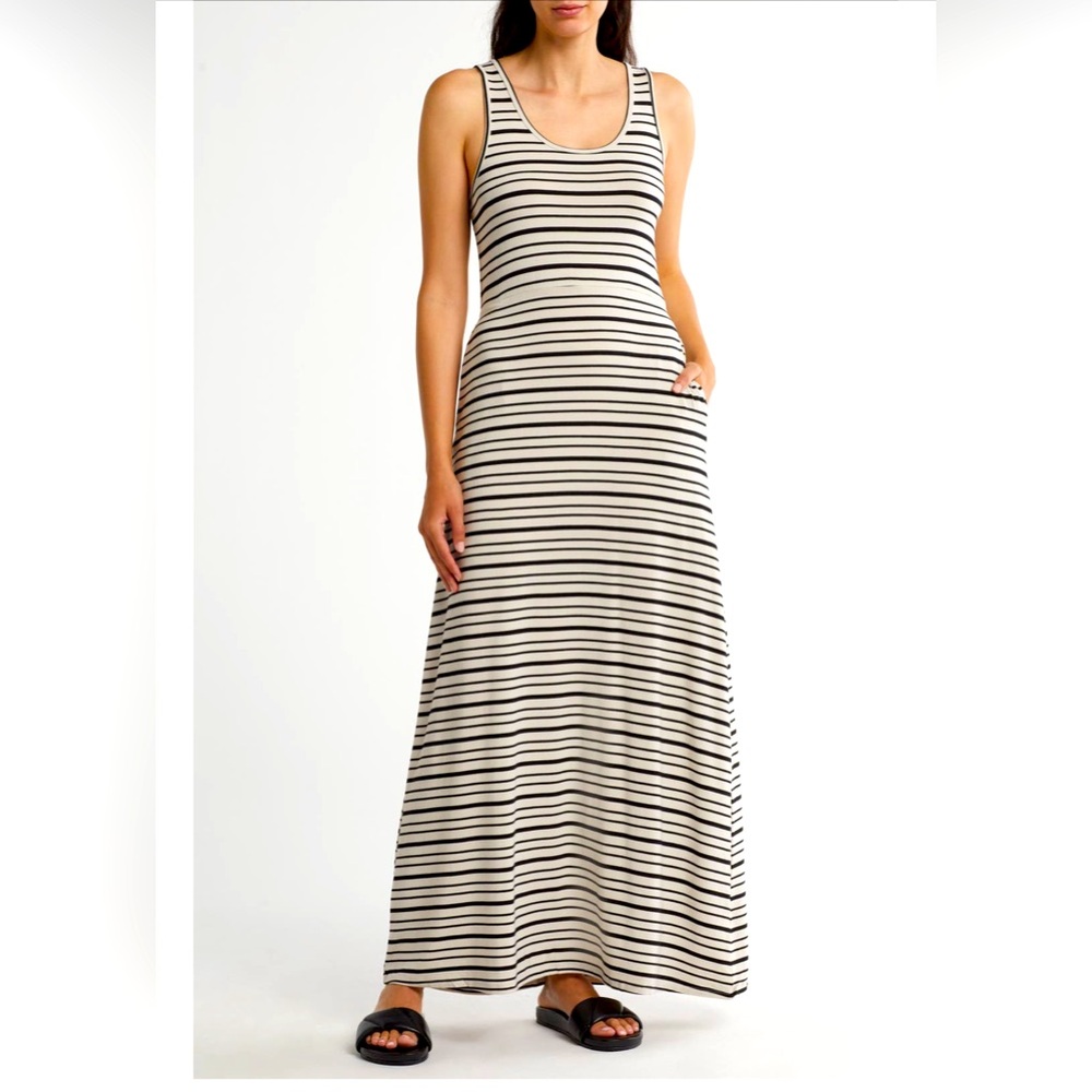Lovestitch Black and White Sleeveless Maxi Sundress